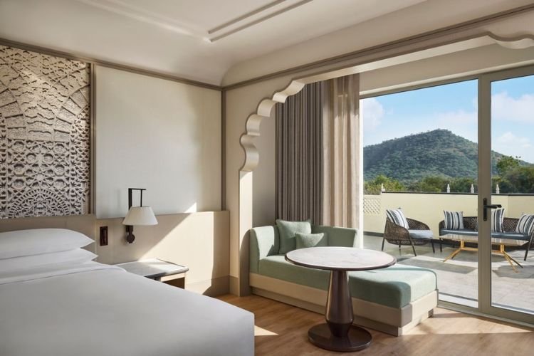 Premier Room with Balcony – photo 3