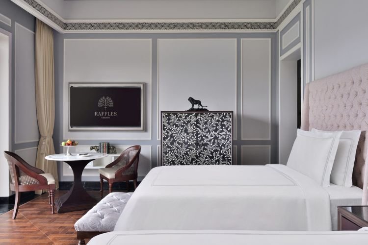 Flamingo Signature Room with Garden