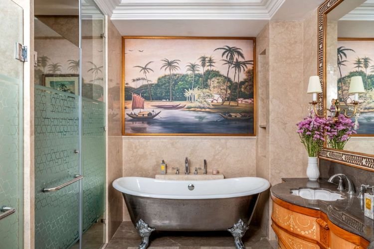 Lakeshore Signature Room – photo 4
