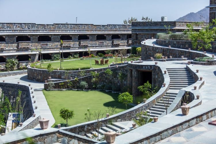 Ramada by Wyndham Udaipur Resort & Spa – photo 4